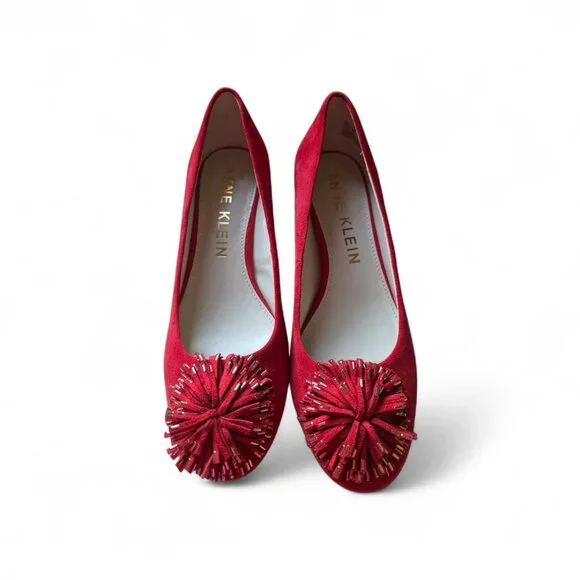 NWOB Anne Klein Red Suede Cocktail Heels - Gold Metallic Trim & Pom-Pom - Picture 1 of 5